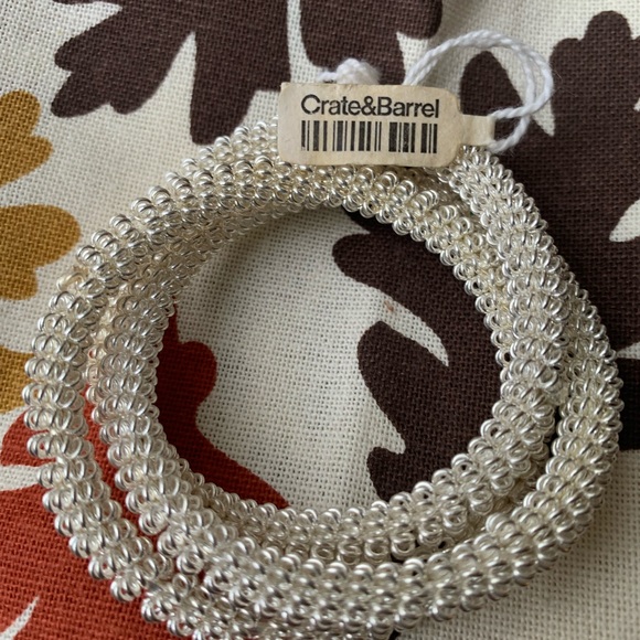 Crate and Barrel 3 Ring Napkin Rings Set of 10 - Picture 2 of 5